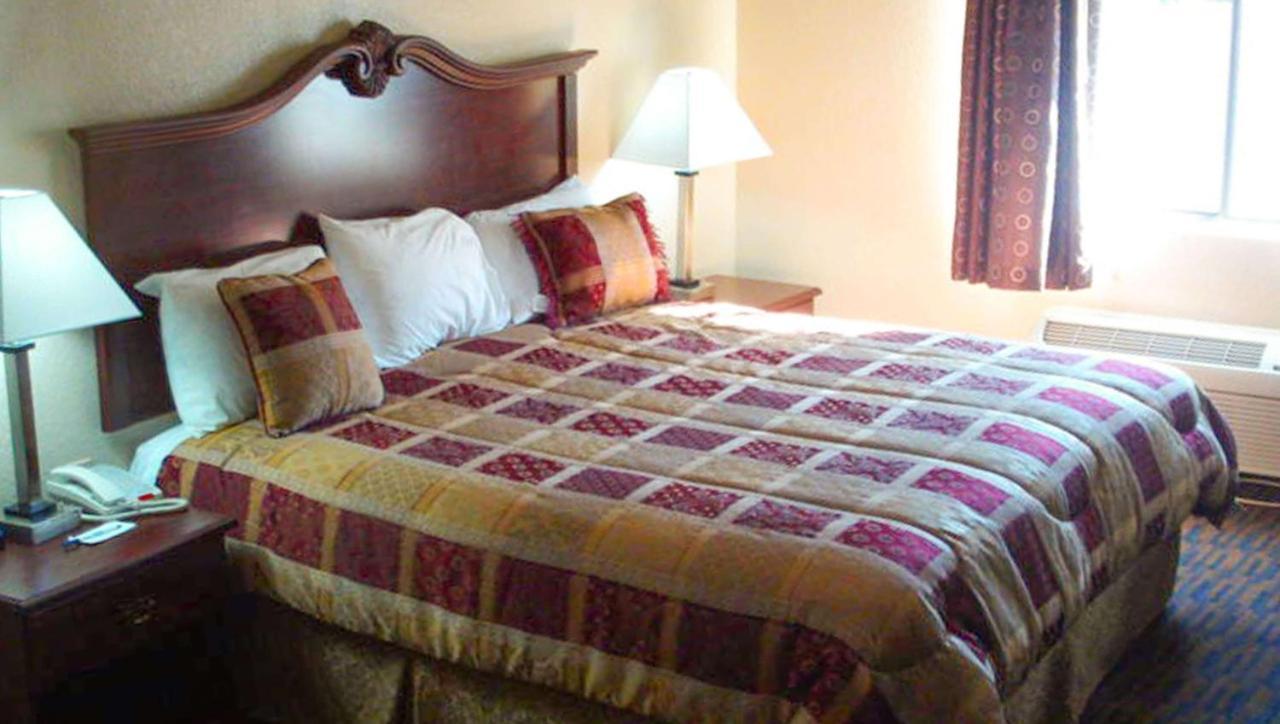 Hazlehurst Western Motel Inn And Suites Hazelhurst מראה חיצוני תמונה